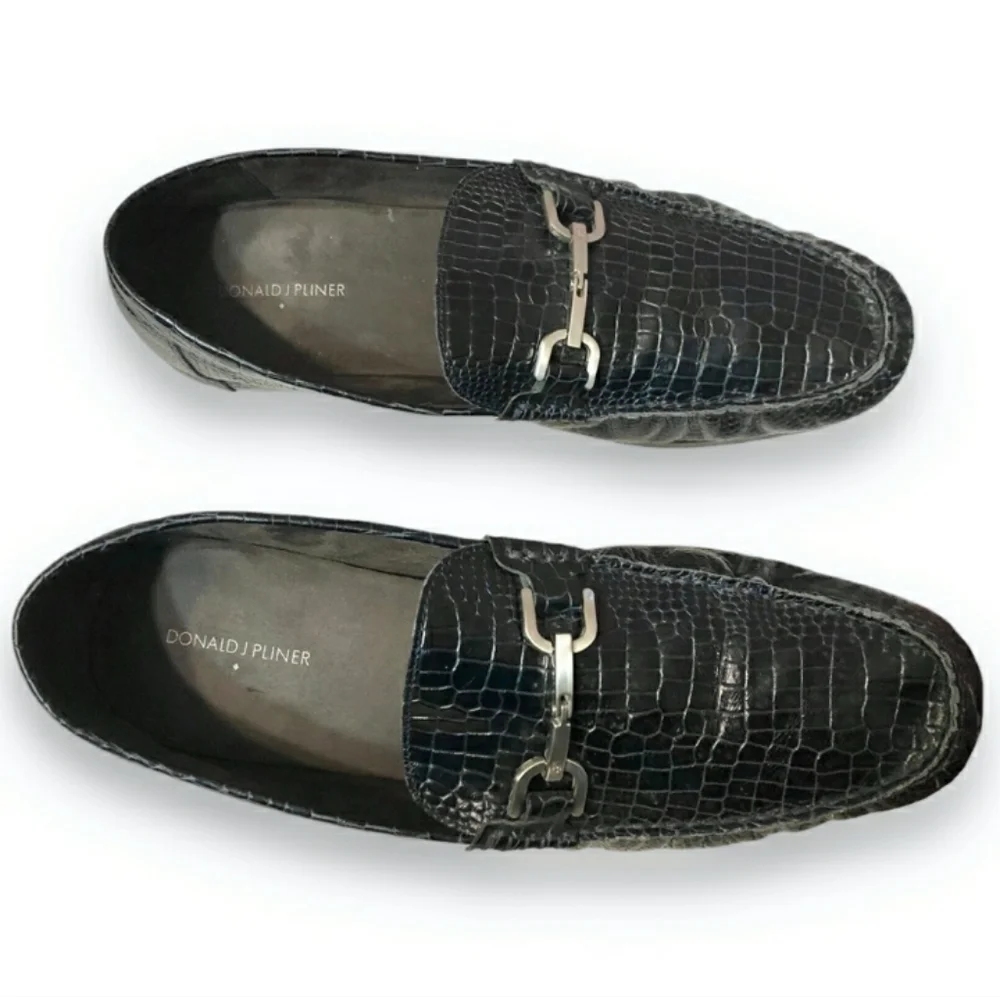 DONALD J PLINER Croc Embossed Darrin Loafer